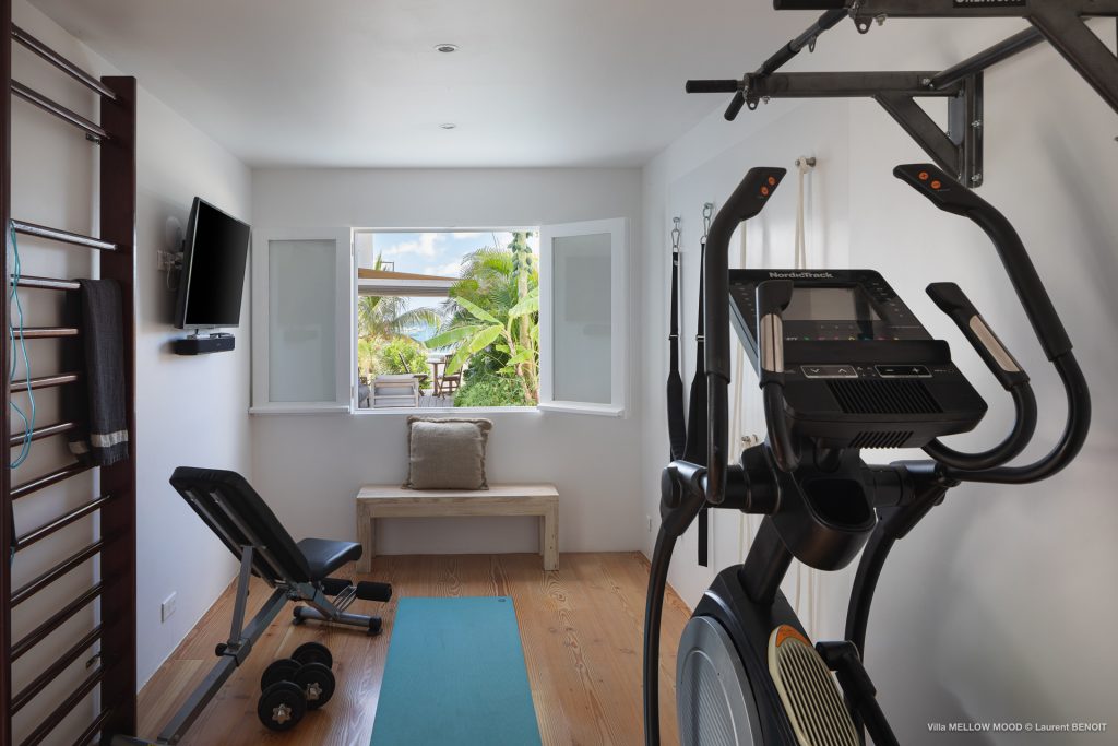 Villa Mellow Mood air conditionned Fitness Room with view on sea