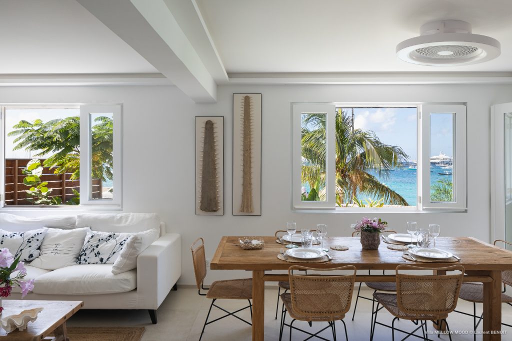 villa Mellow Mood Living Room